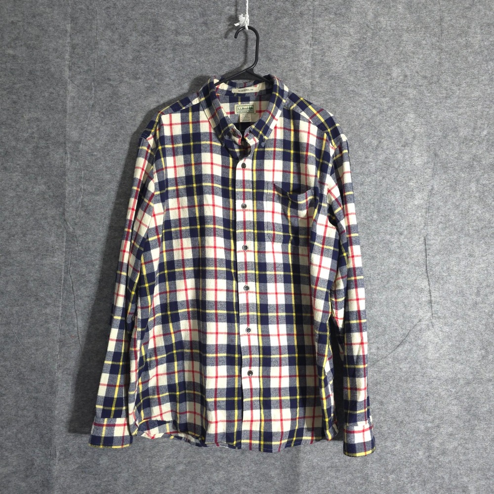 L.L. Bean Men's Flannel Shirt Regular Fit Button Down Plaid Large Blue Red Check